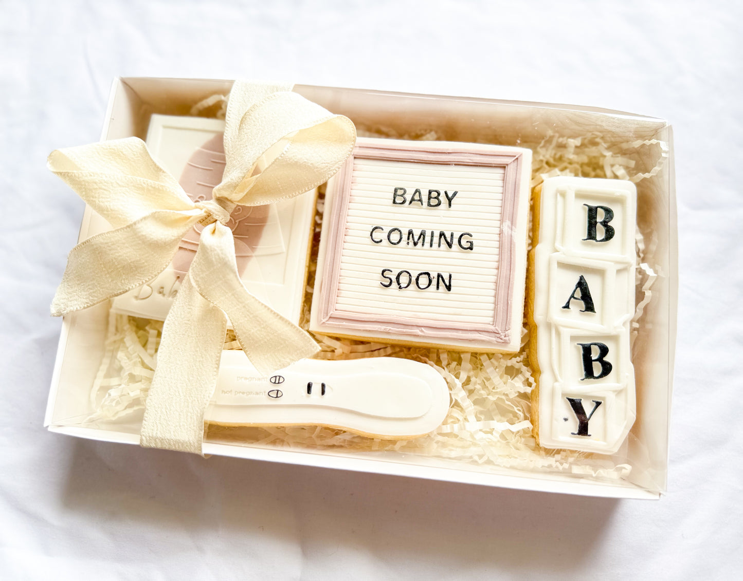 PREGNANCY ANNOUNCEMENT SUGAR COOKIE PACK